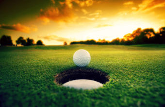 Shipping Golf Clubs | Why You Should Play 9 This Weekend