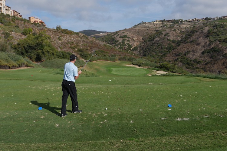 How Far Do Most People Hit an 8 Iron? How About The Pros?